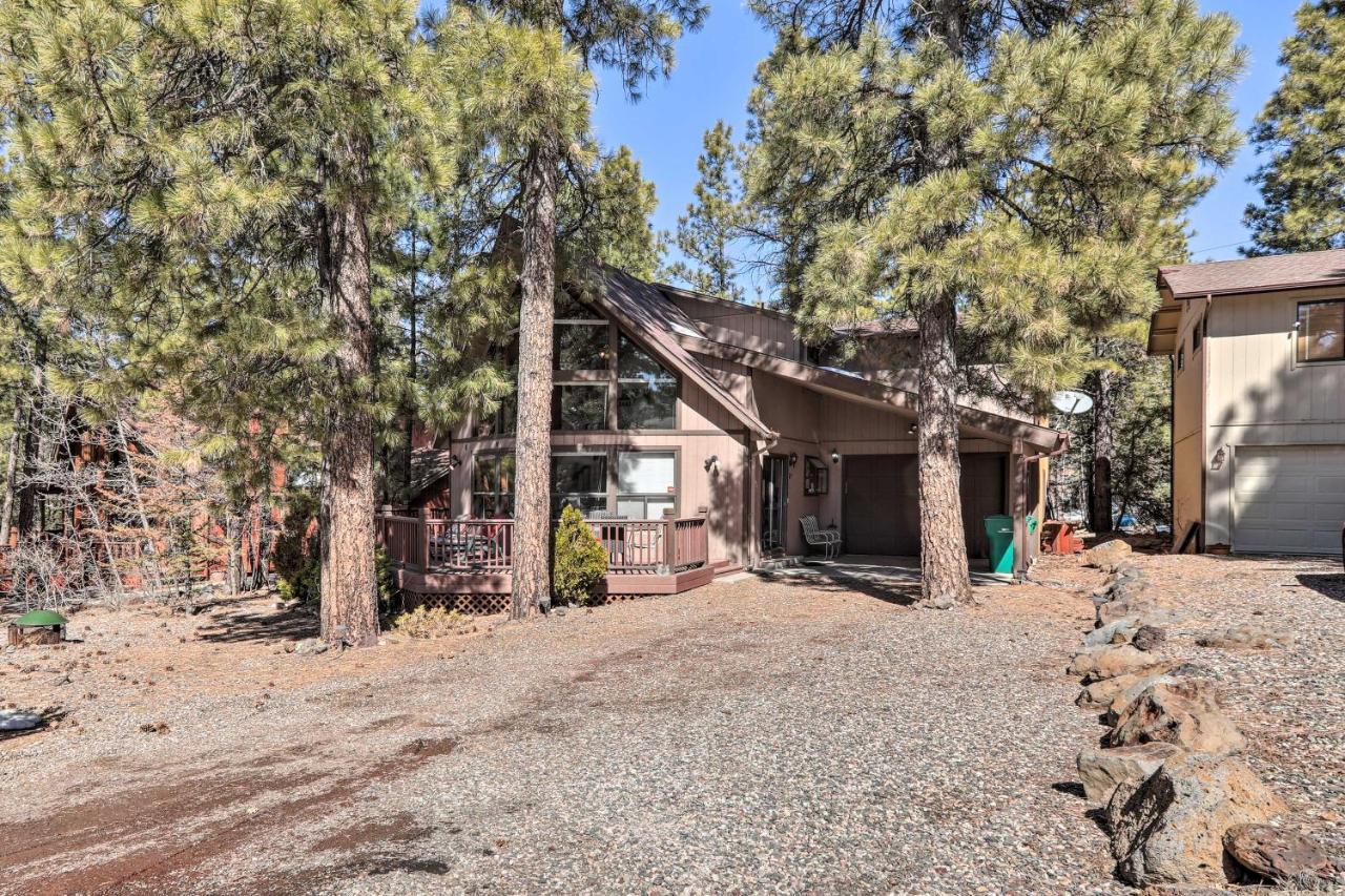 Munds Park Cabin With Fire Pit And Wraparound Porch! エクステリア 写真