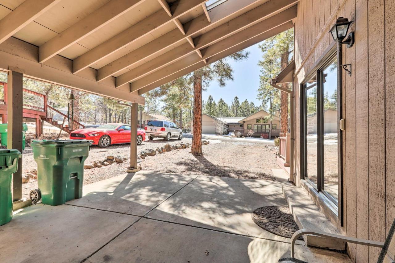 Munds Park Cabin With Fire Pit And Wraparound Porch! エクステリア 写真